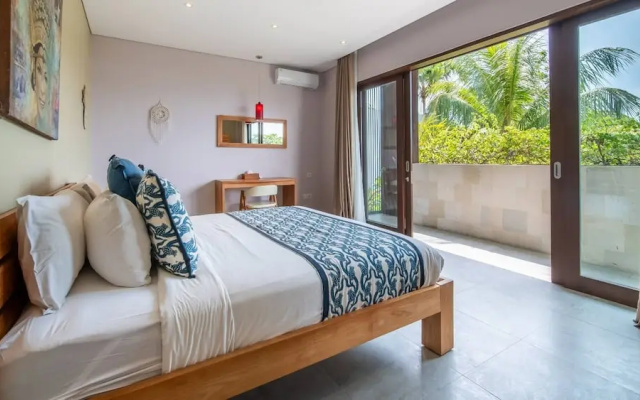 Chic Seminyak Retreat With Private Pool Haven
