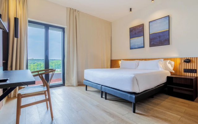 Hotel Acta Madfor
