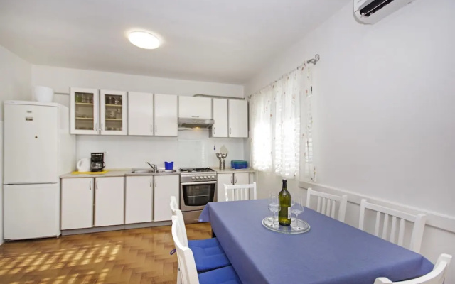 Apartment Danica