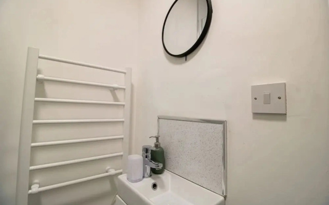 1BR Urban Retreat in Central Sunderland