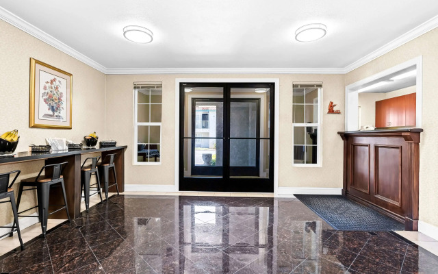 SureStay Hotel by Best Western Castro Valley