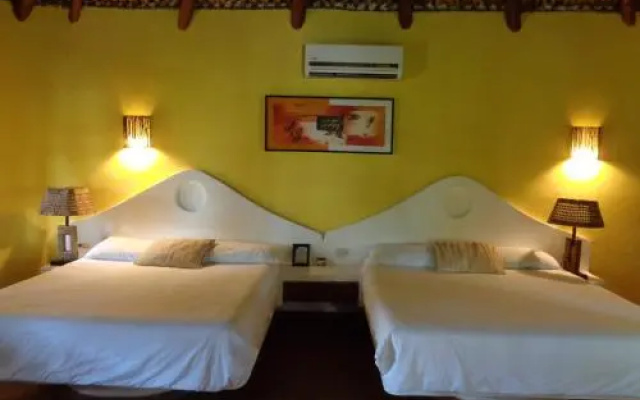 Dos Mundos Pacific Resort