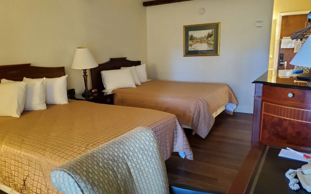 Fireside Inn & Suites Bangor