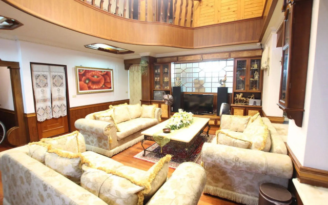 Pine Villa Homestay