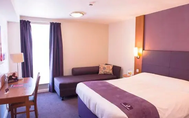 Premier Inn Maidstone - Sandling