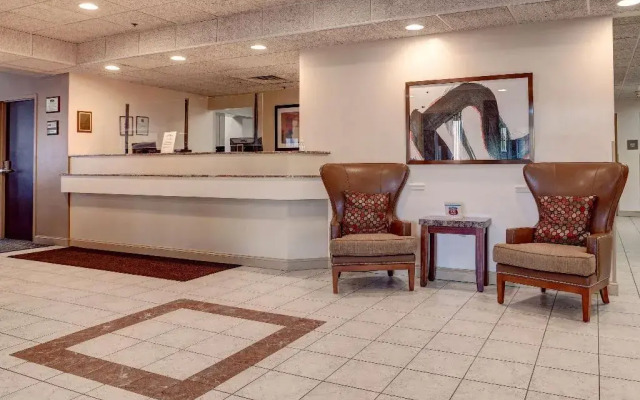 Howard Johnson by Wyndham Amherst Hadley