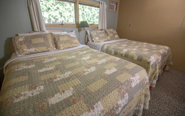 Ridges Inn & Suites