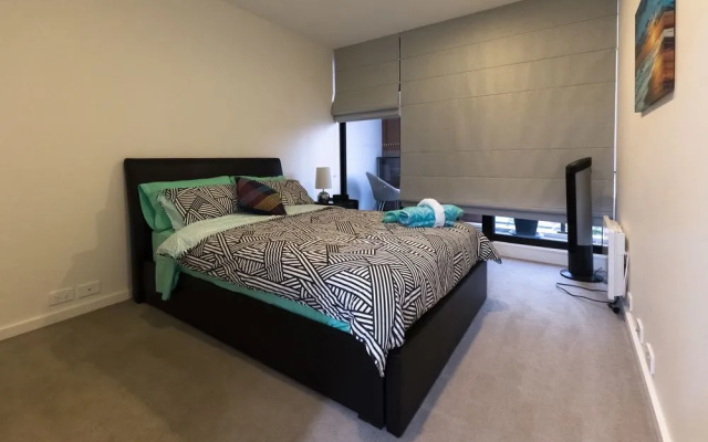 Apartment 221 Marina Quays