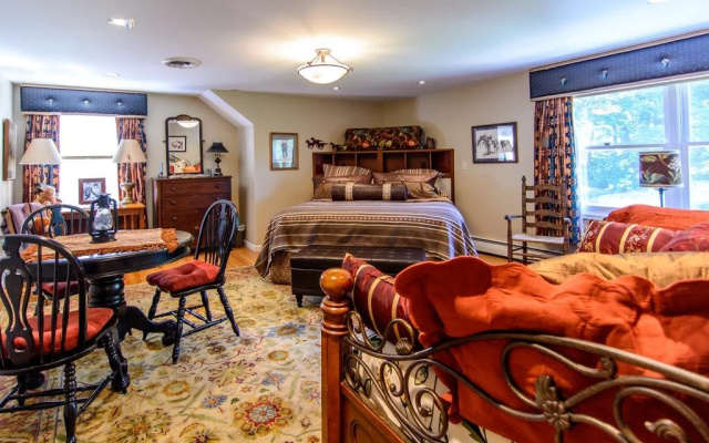 Seldom Scene Meadow Bed & Breakfast