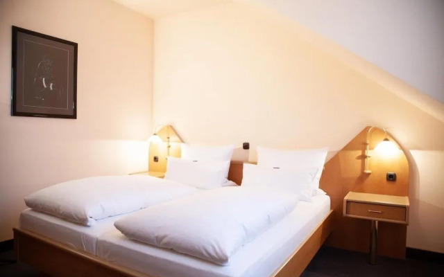 Hotel Lonac