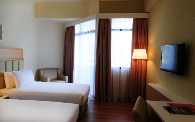 Hotel Sentral Seaview @ Beachfront
