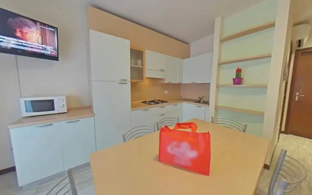 Practical Family Stay in a Quiet Area