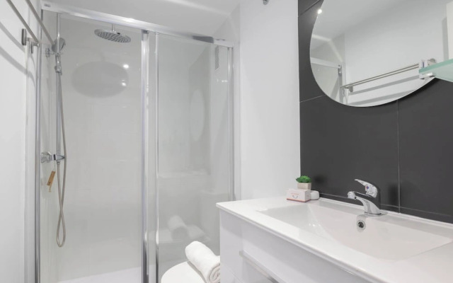 Calahonda Elegance With Pool And Sea View