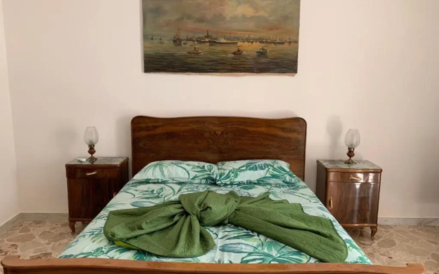 fiori catene tra le torri