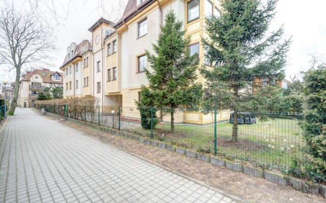 Апартаменты Dom & House - Apartment Chopina with Garden Сопот вид на фасад