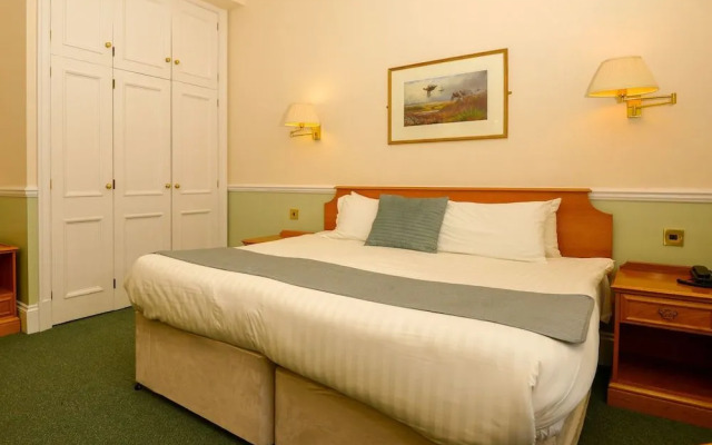 Lynford Hall Hotel