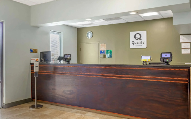 Quality Inn & Suites St Augustine Beach Area