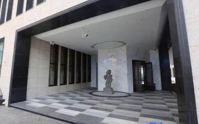Tianfu Yunqi Business Hotel