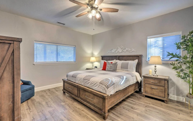 Pet-friendly Flagstaff Escape w/ Fenced-in Yard!