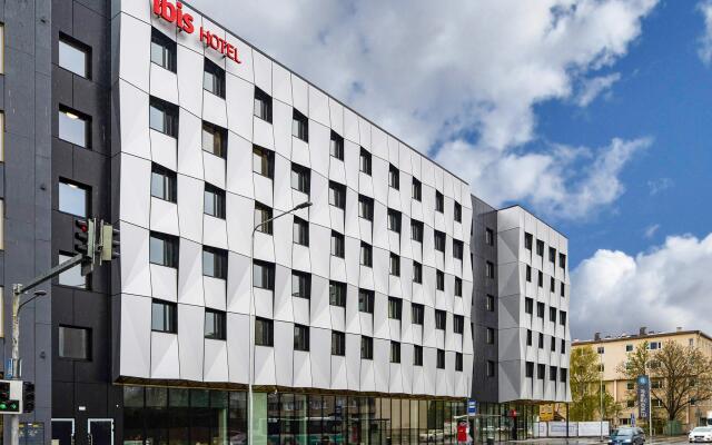 Отель ibis Tallinn Center (Opening July 2019) вид на фасад