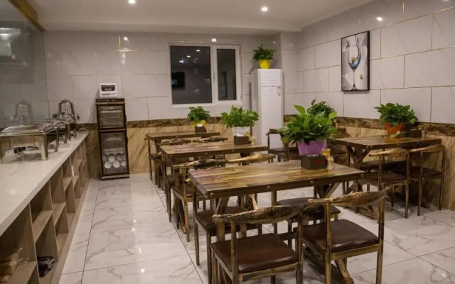 Shell Hotel Shanxi Shuozhou Jianshe Raod Railway Station