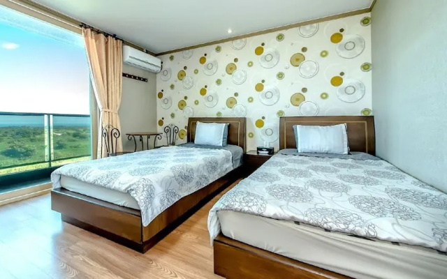 Tamra Resort
