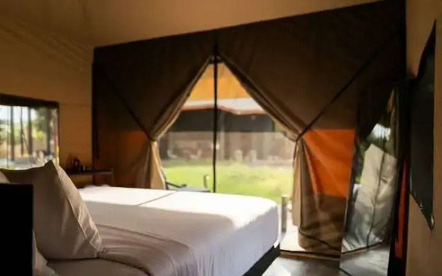 Toteme Glamping