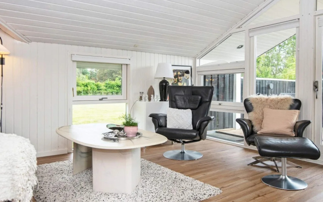 6 Person Holiday Home in Brovst