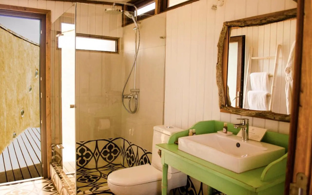Cuarzo Lodge
