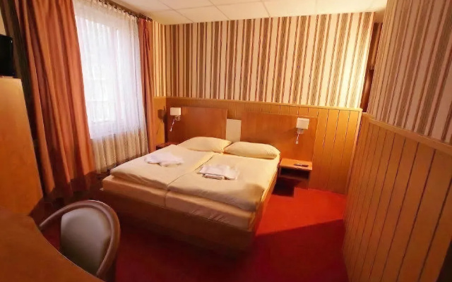 Hotel Elbinger Platz
