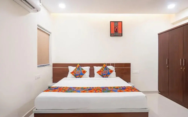 Hotel Urban Prime Near Hi-tech City