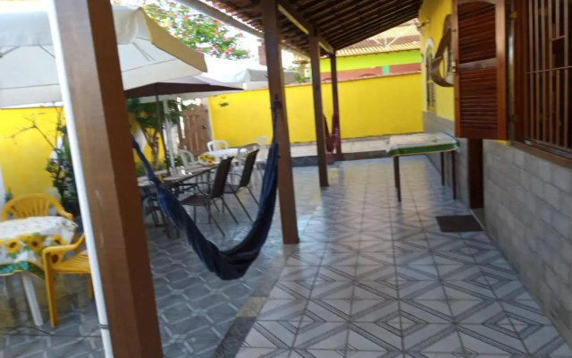 Saquarema - Casa Amarela ! Entre a praia e a Lagoa !