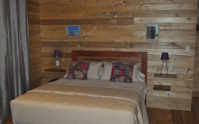 Natura Lodges