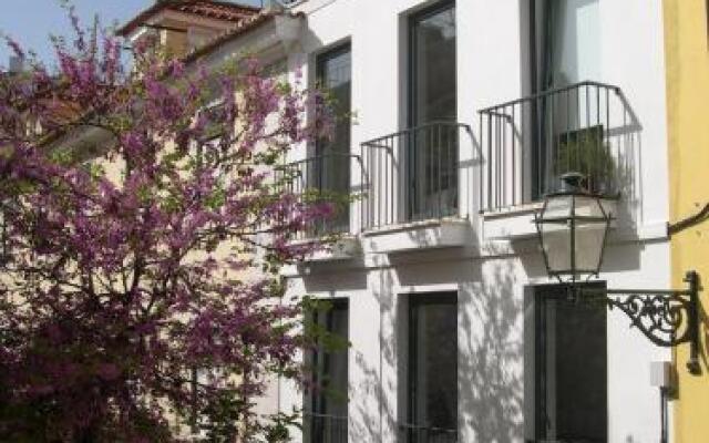 Отель Orange 3 House - Chiado Bed & Breakfast & Suites Португалия, Лиссабон - отзывы, цены и фото номеров - забронировать отель Orange 3 House - Chiado Bed & Breakfast & Suites онлайн вид на фасад