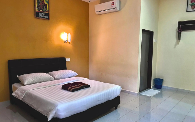 Dhania Motel