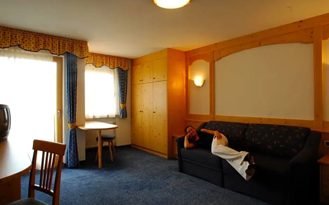 Hotel Falzares