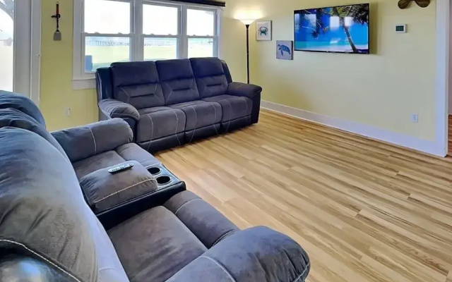 Island Time 3 Bedroom Home