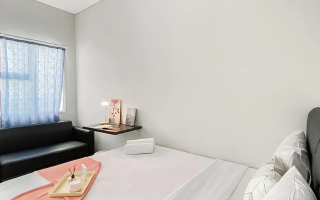 Enjoy and Cozy Living Studio Transpark Juanda Bekasi Timur Apartment