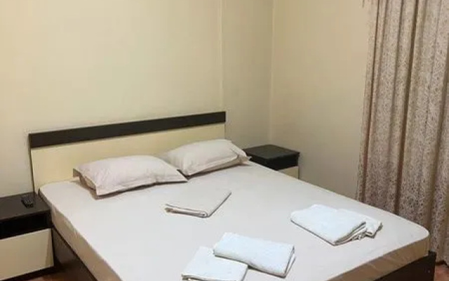 Guest House Nadezhda 2