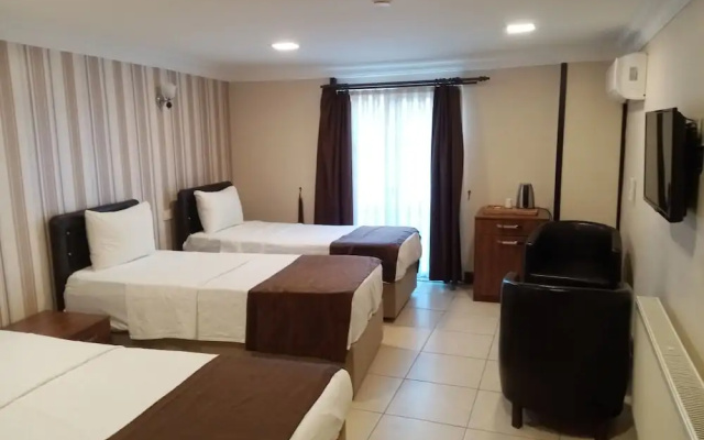 Selis Hotel