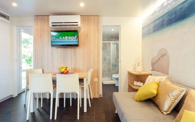Mobile Homes FKK Nudist Camping Solaris