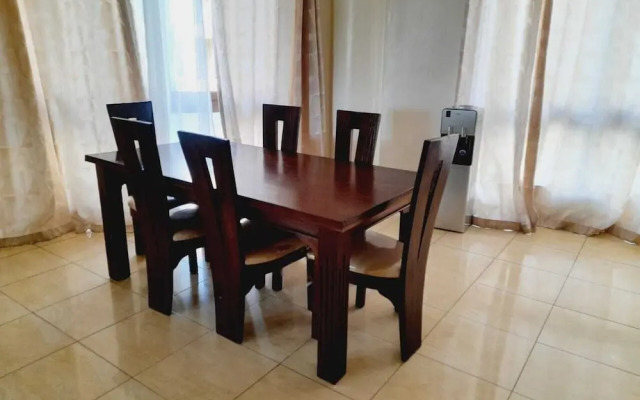 Lux Suites Dofils Assia Apartments