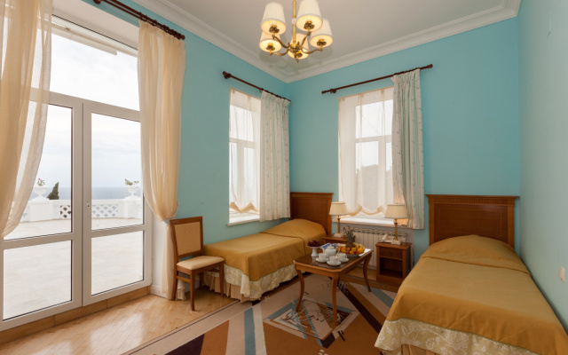 Hotel Mellas