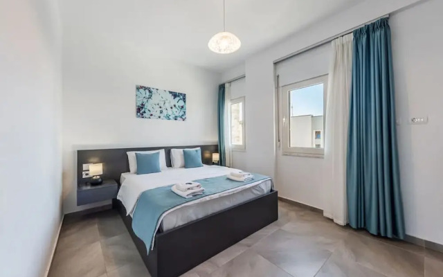 Spacious 1BR Apartment With Resort Access
