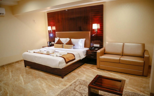 Fabhotel Sarala Crown Calangute Beach
