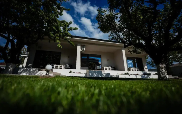Casa Razvan