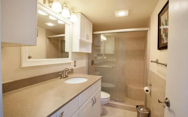 Nora's Bonita Beach & Tennis Condo