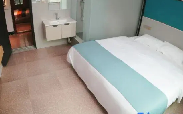 Huajian Homestay