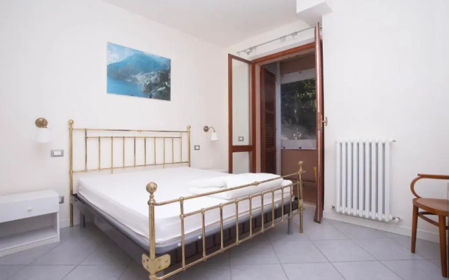 N172 - Numana, Meraviglioso Trilocale Con Giardino