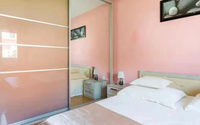 Villa Ana With Outdoor Pool, Sauna and Hot-tub